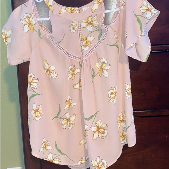 Floral Pink Blouse - Picture 1 of 3